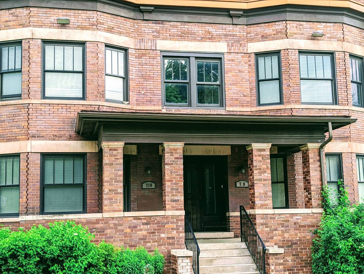Apartment for rent at 708-710 W Philadelphia, Detroit, MI 48202