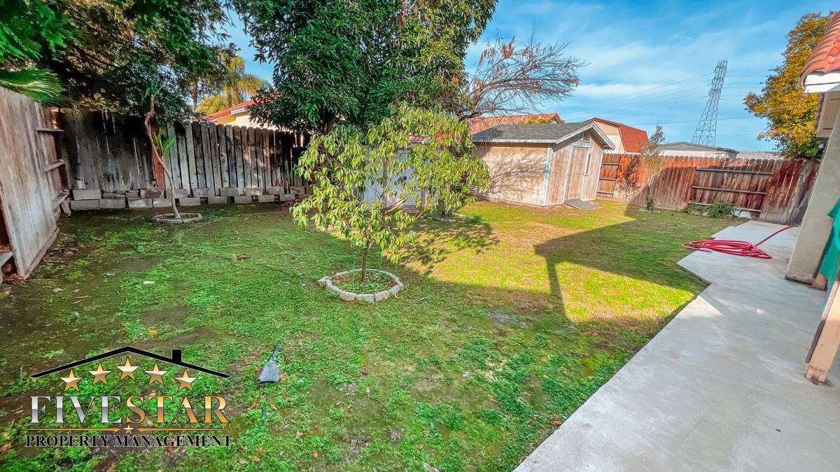 House for rent at 4605 Mount Everest Way, Bakersfield, CA 93304