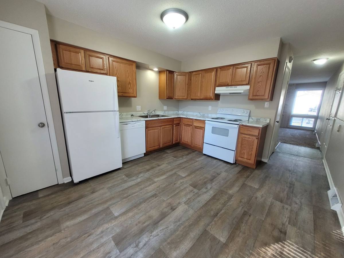 Apartment for rent at 4613-4615 SE 3rd Court, Des Moines, IA 50315