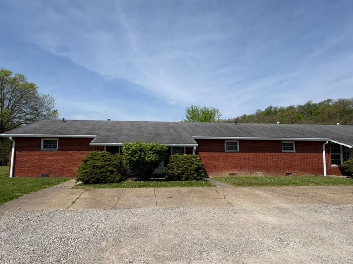 Apartment for rent at 510 Nicely Place, Parkersburg, WV 26101