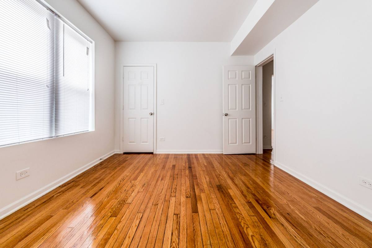 Apartment for rent at 7406 S Perry Ave, Chicago, IL 60621