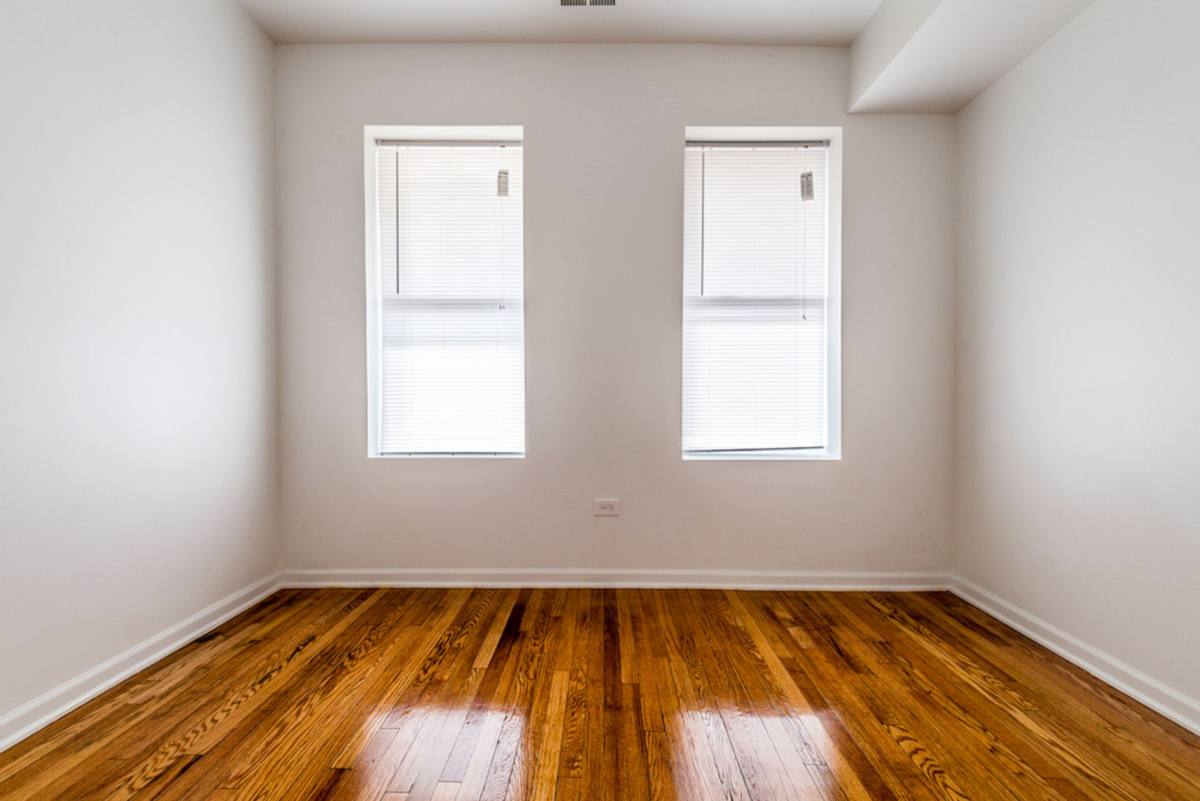 Apartment for rent at 7406 S Perry Ave, Chicago, IL 60621