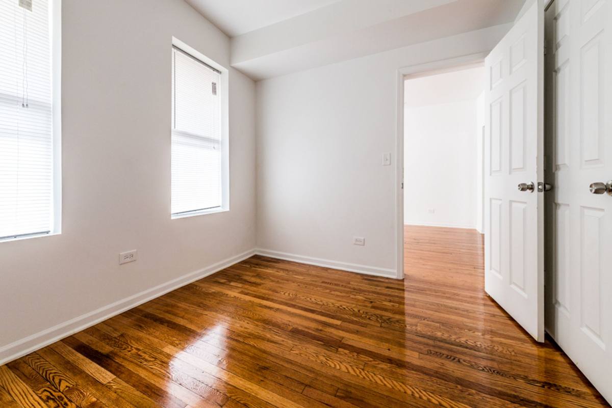 Apartment for rent at 7406 S Perry Ave, Chicago, IL 60621