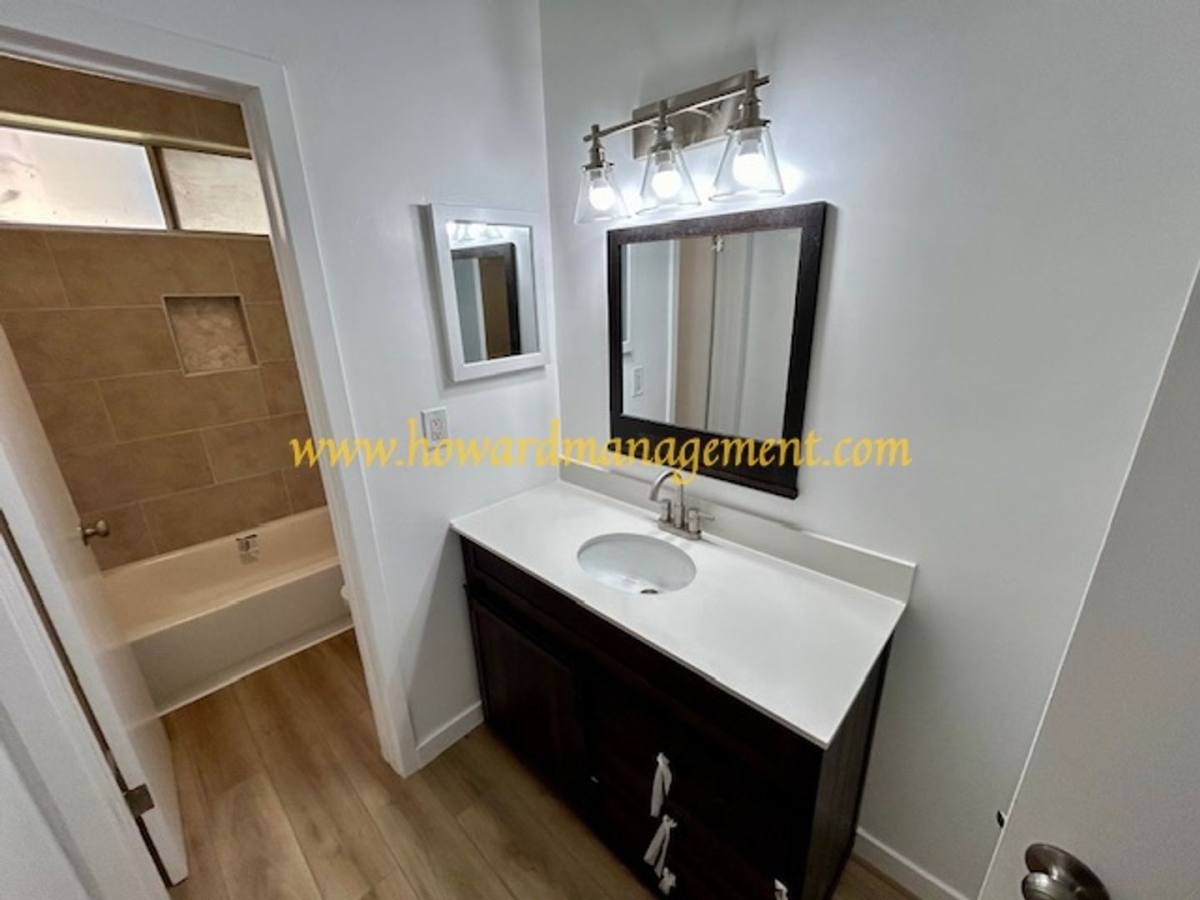 Apartment for rent at 4256 Lindblade Dr, Los Angeles, CA 90066