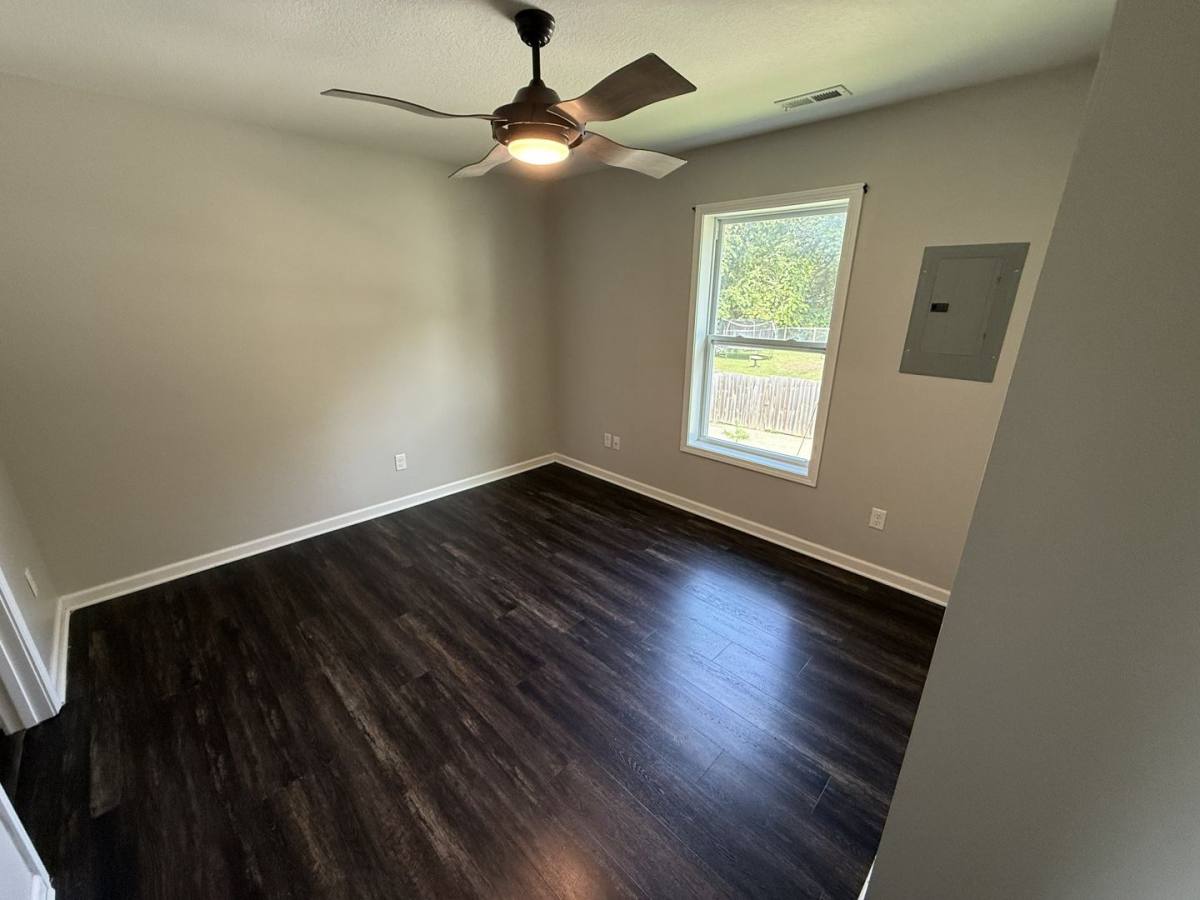 Apartment for rent at 1800 Sun Valley Rd, Saint Joseph, MO 64507