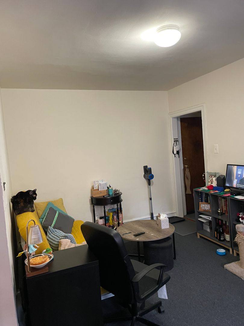 Apartment for rent at 1008 S 48th St, Philadelphia, PA 19143