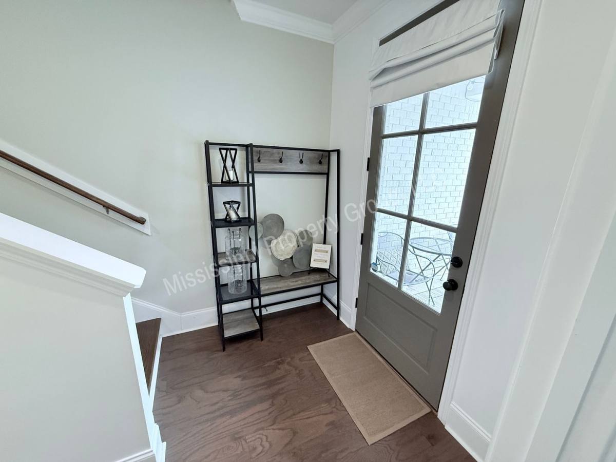 Townhouse for rent at 102 Farm View Dr, Oxford, MS 38655