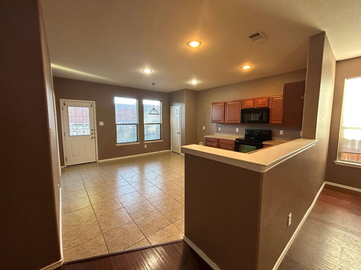 House for rent at 5837 Fantail Dr, Fort Worth, TX 76179