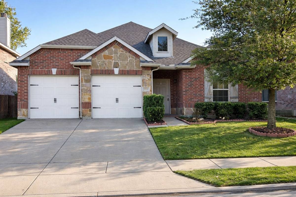 House for rent at 5837 Fantail Dr, Fort Worth, TX 76179