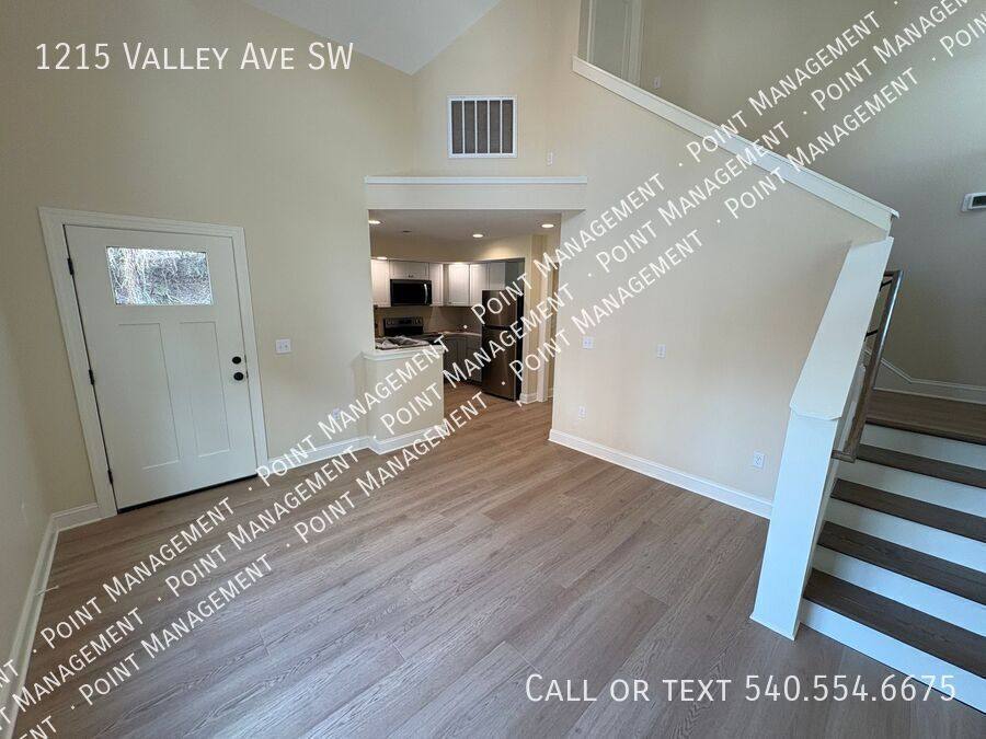House for rent at 1215 Valley Ave SW, Roanoke, VA 24015
