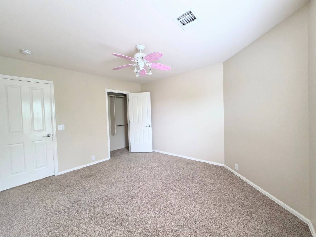 House for rent at 914 Tisbury Parkway, San Antonio, TX 78251