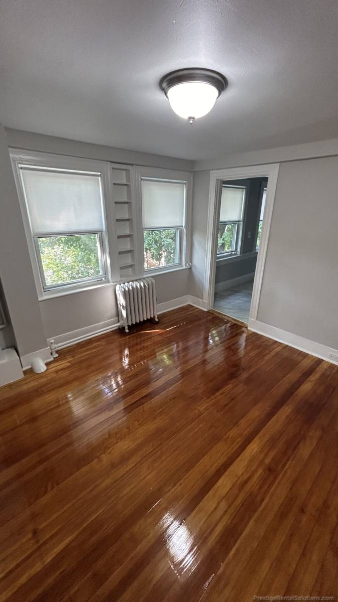 Apartment for rent at 196 Fairmount #8, Hyde Park, MA 02136