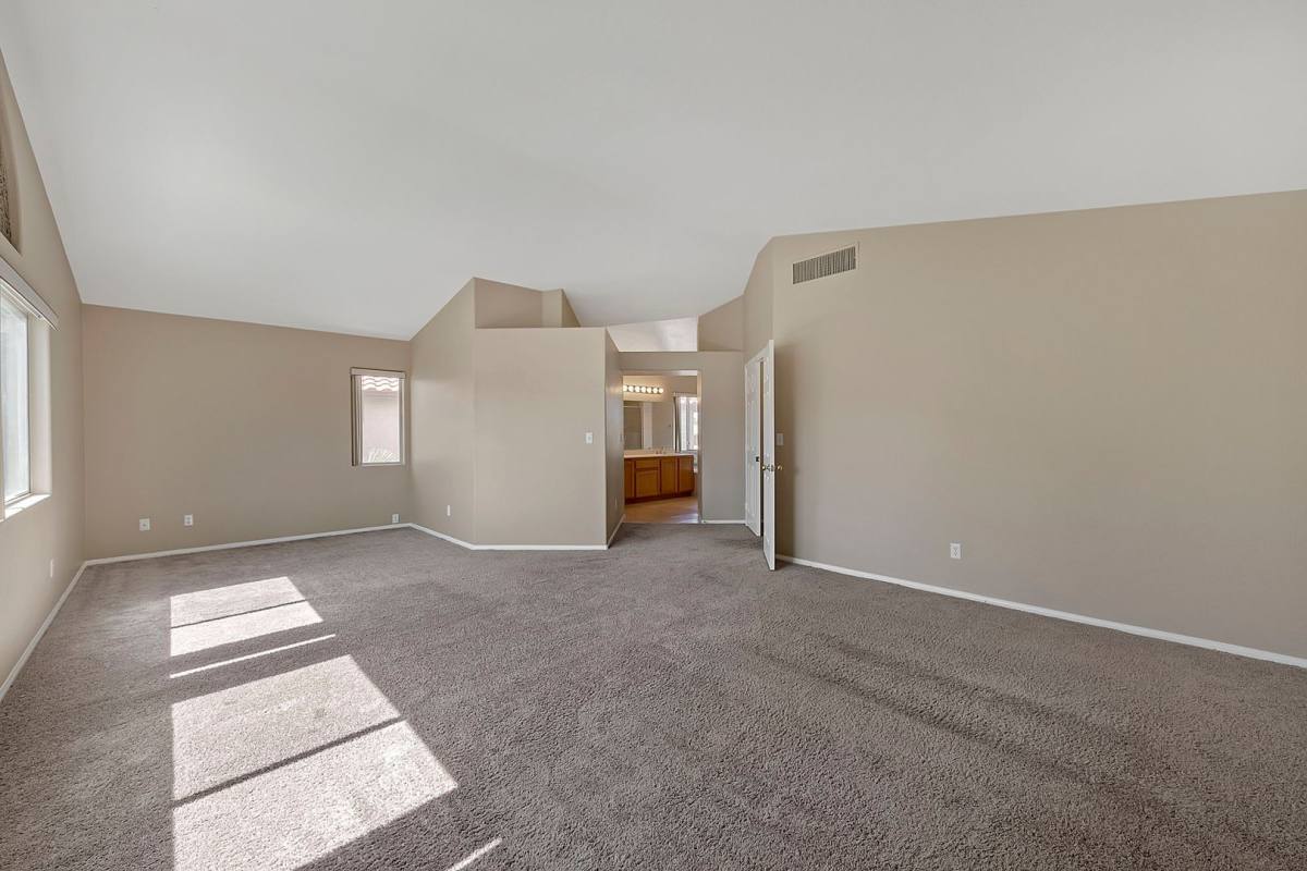 House for rent at 151 Kachina Dr, Henderson, NV 89074