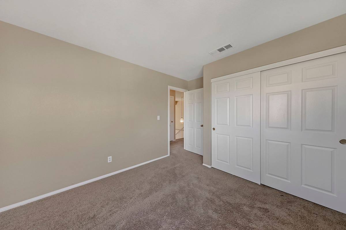 House for rent at 151 Kachina Dr, Henderson, NV 89074
