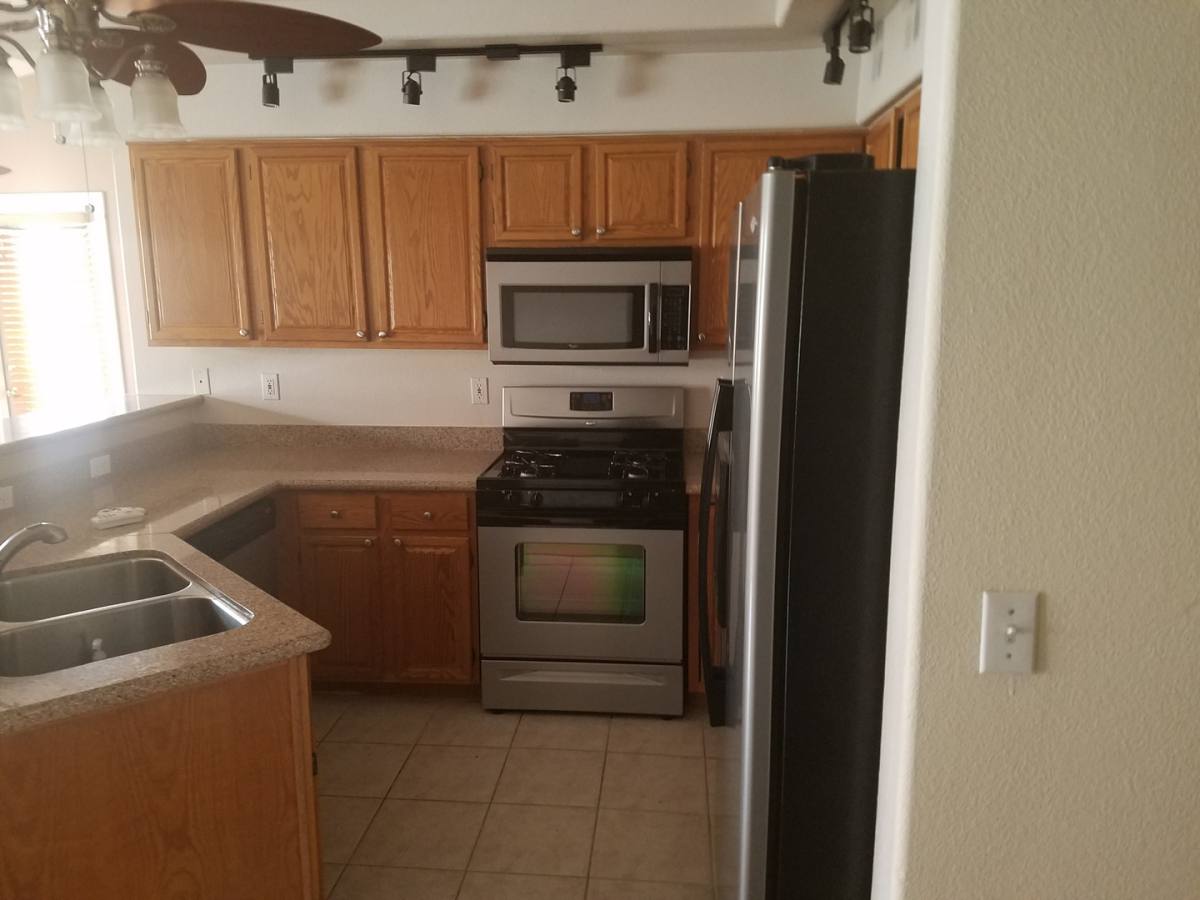 House for rent at 381 Manti Place, Henderson, NV 89014