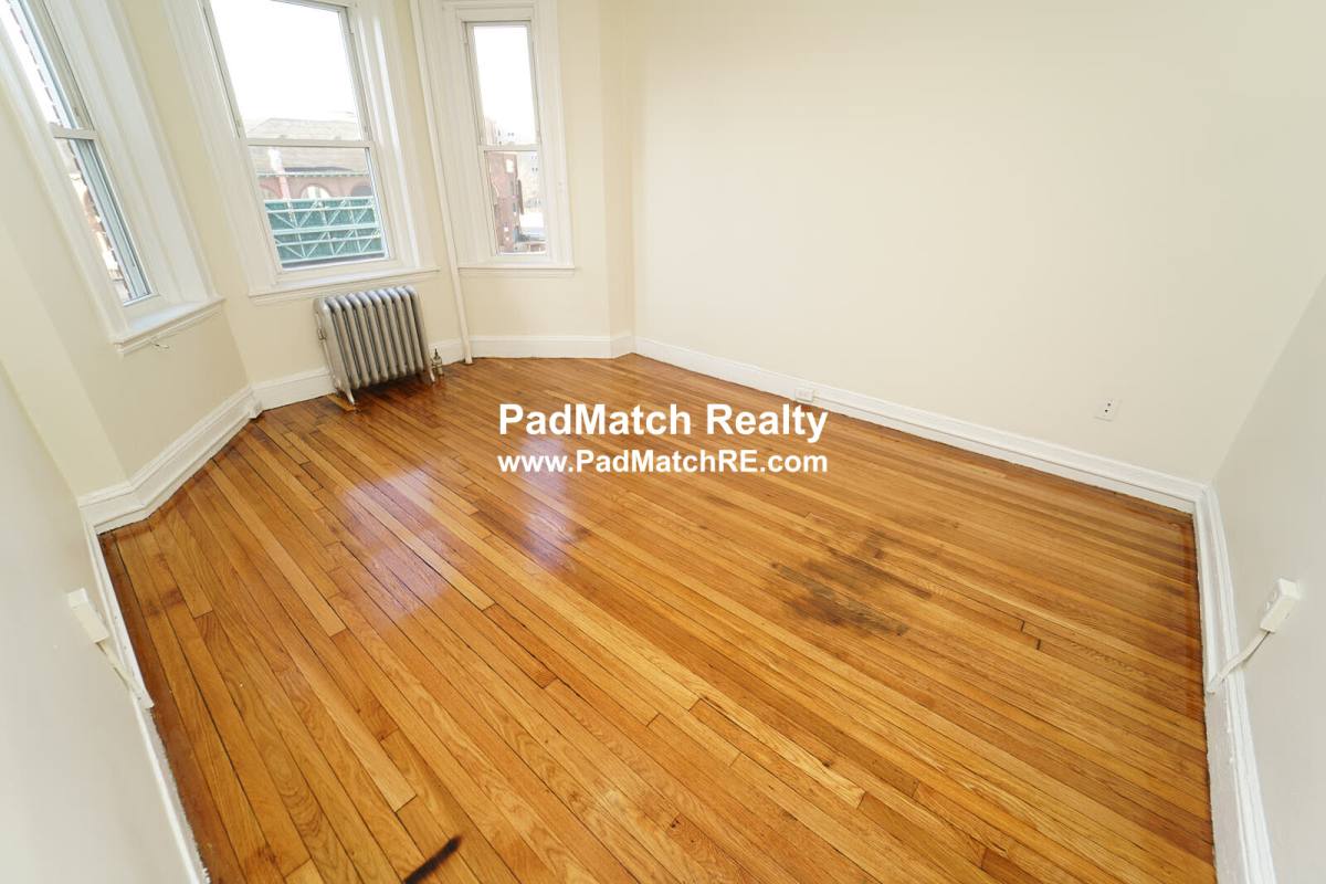 Apartment for rent at 1175 Boylston St #25, Boston, MA 02215