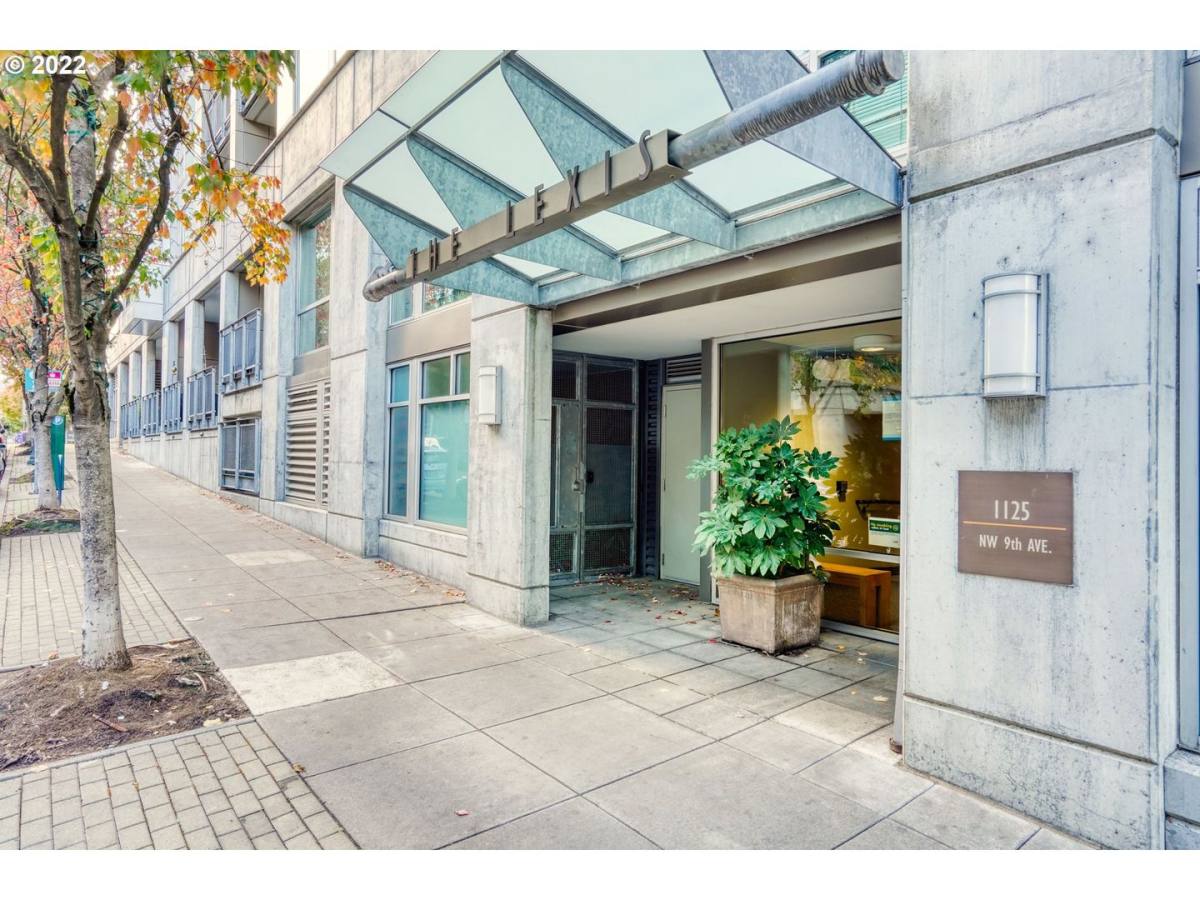 Condo for rent at 1125 NW 9th Ave #321, Portland, OR 97209