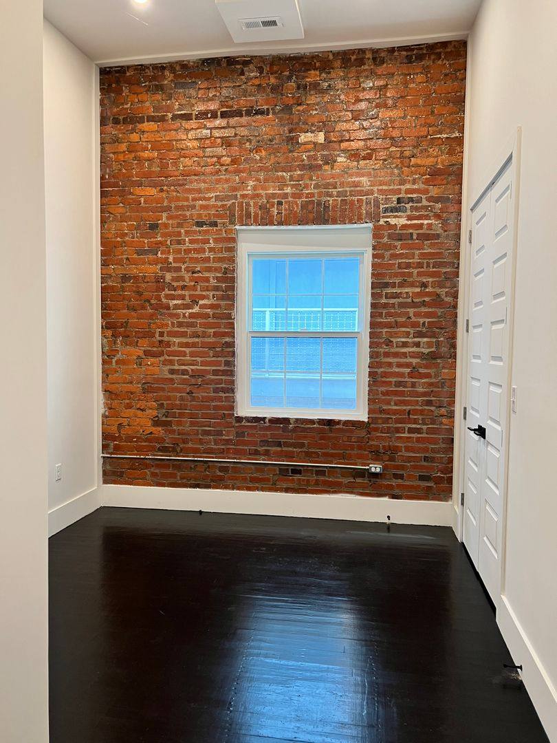Apartment for rent at 805 & 807 N, Wilmington, NC 28401