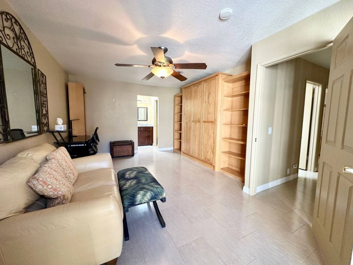 Condo for rent at 45550 Ocotillo Dr, Palm Desert, CA 92260