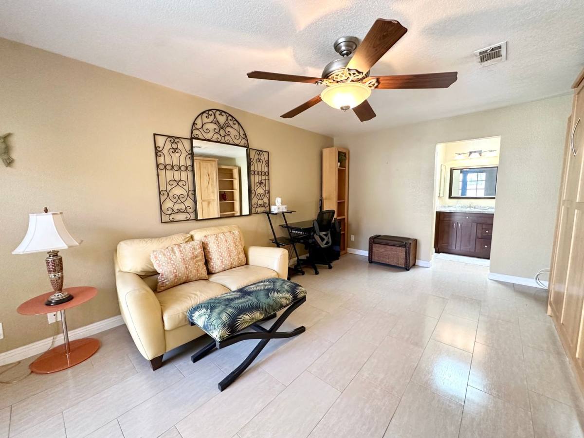 Condo for rent at 45550 Ocotillo Dr, Palm Desert, CA 92260