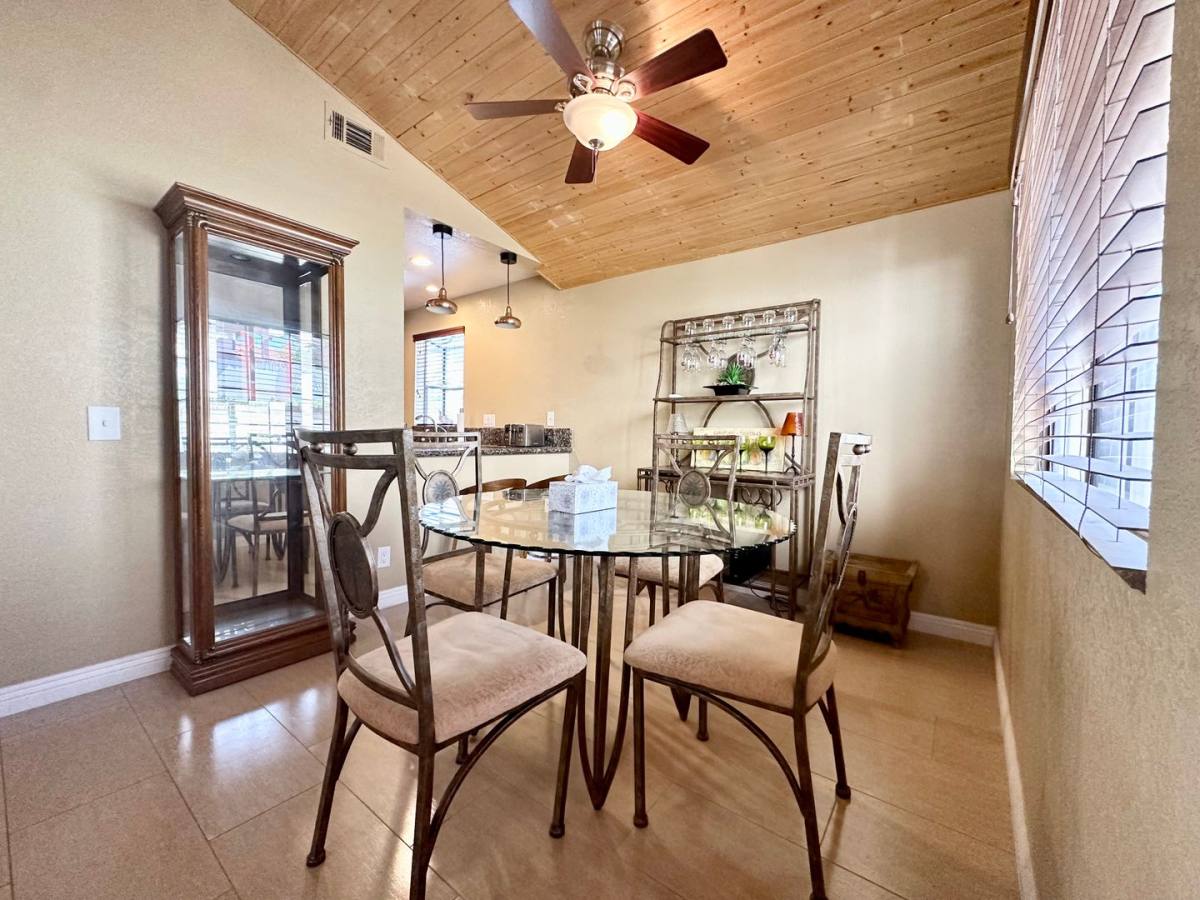 Condo for rent at 45550 Ocotillo Dr, Palm Desert, CA 92260