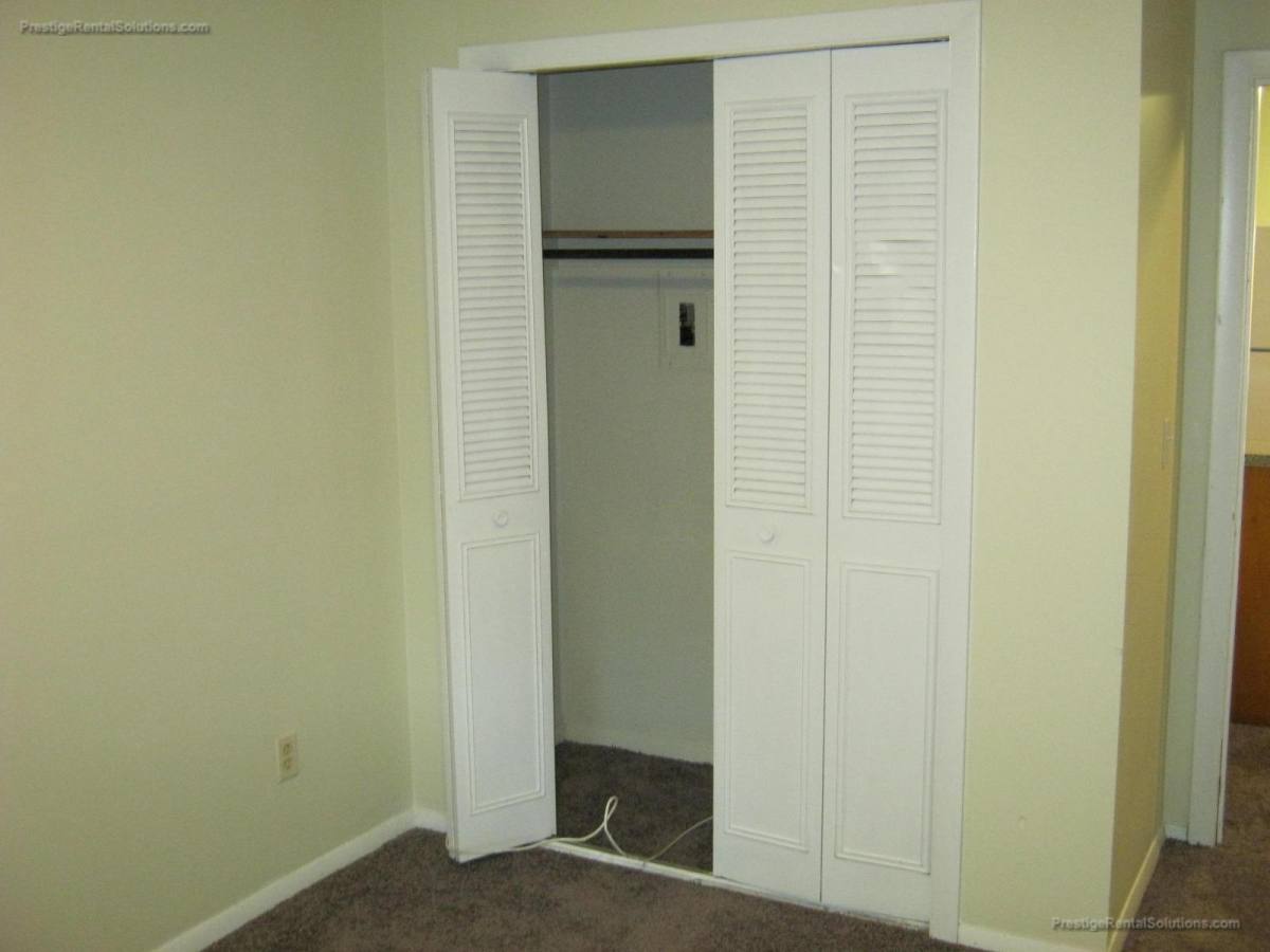 Apartment for rent at 70 Barrows St #6, Fall River, MA 02724