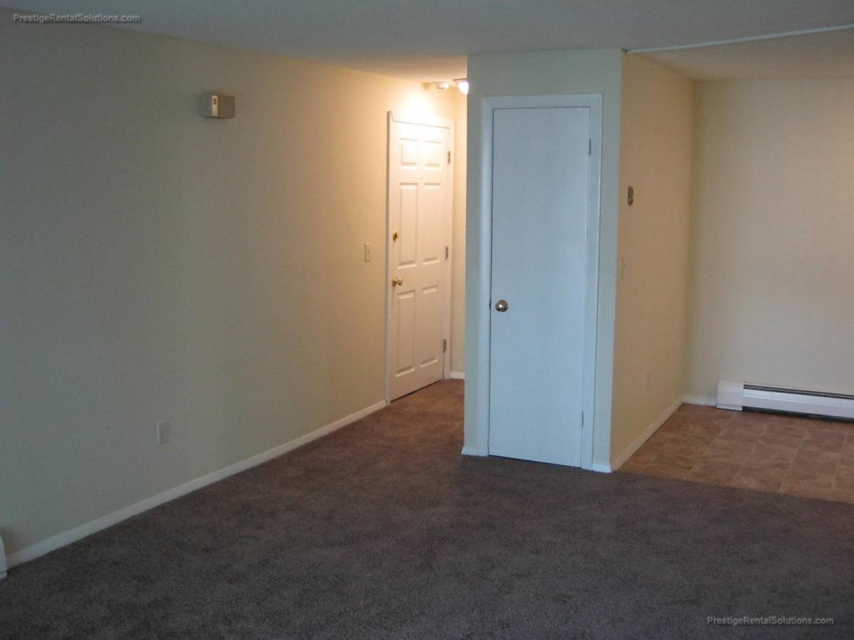 Apartment for rent at 70 Barrows St #6, Fall River, MA 02724