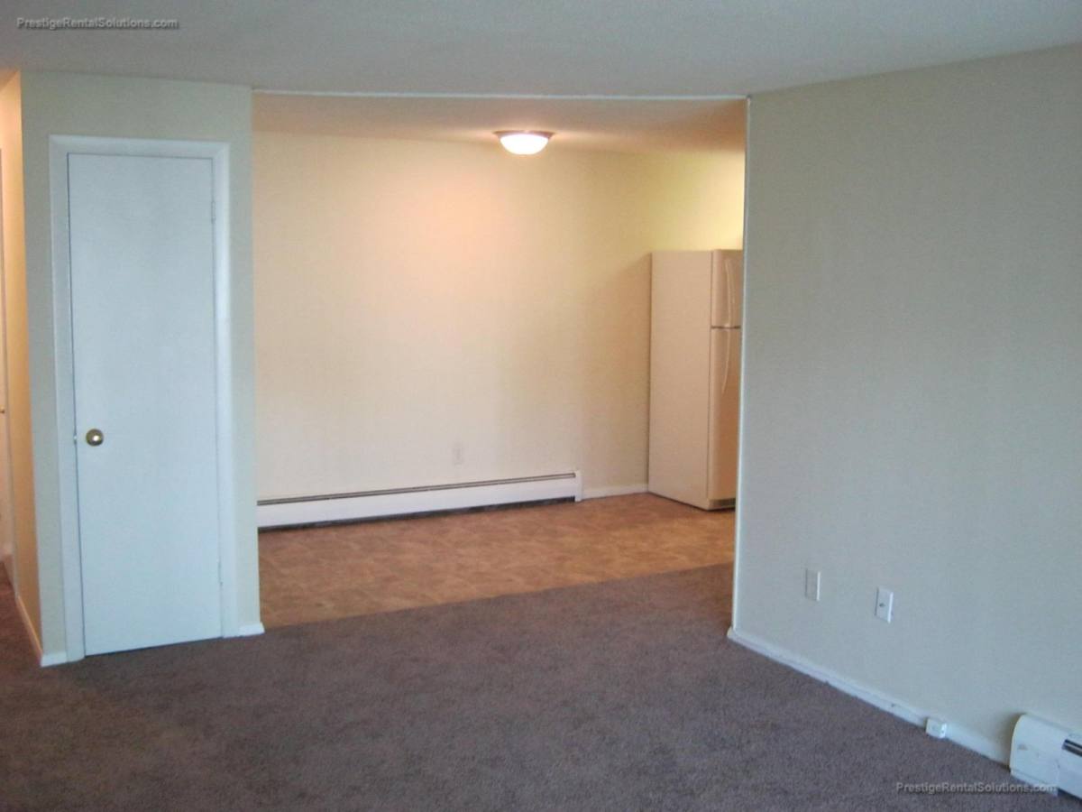 Apartment for rent at 70 Barrows St #6, Fall River, MA 02724