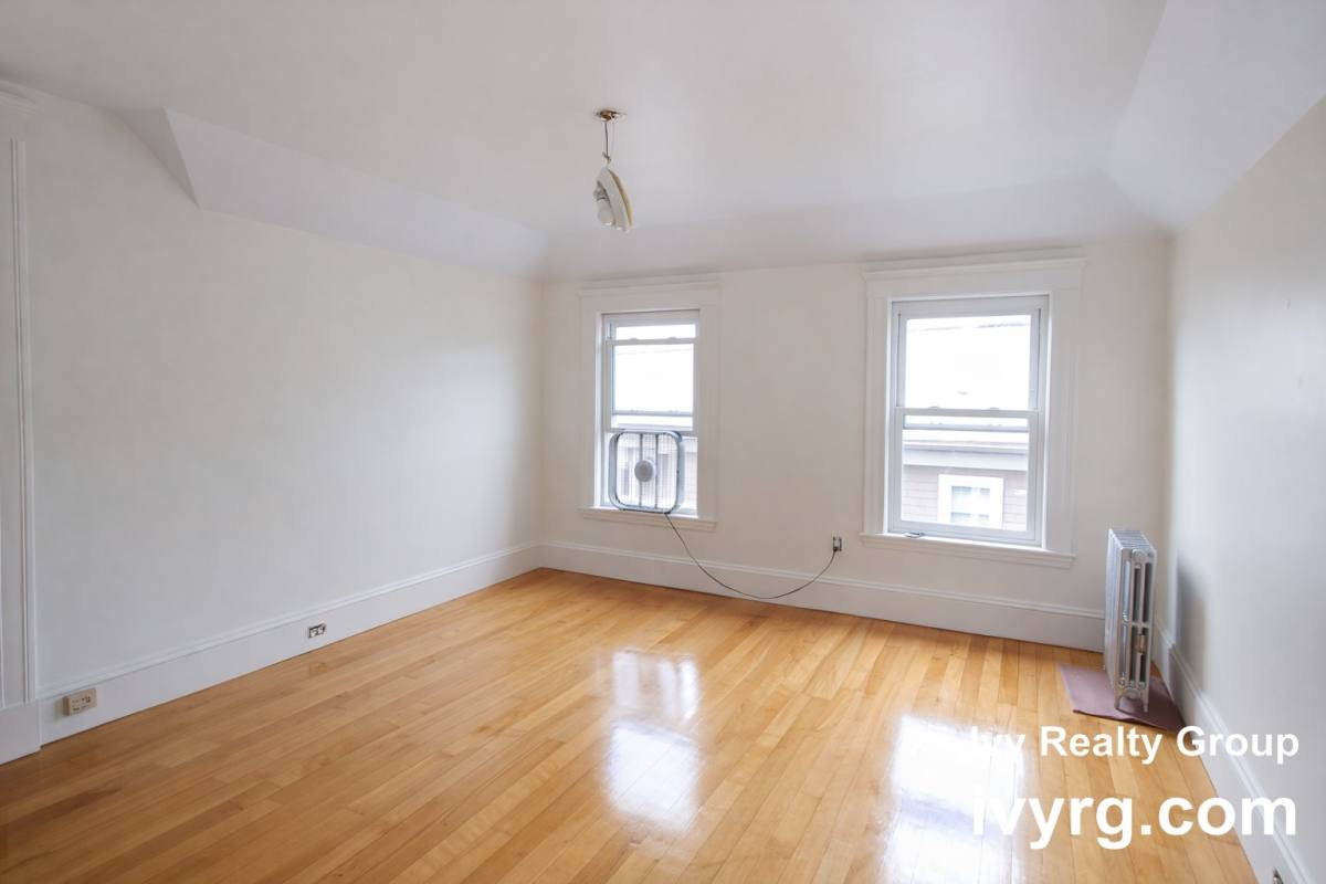 Apartment for rent at 28 Commonwealth Rd #3, Watertown, MA 02472