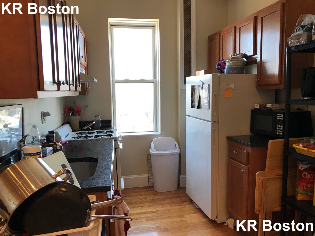 Apartment for rent at 1185 Commonwealth Ave #20, Allston, MA 02134