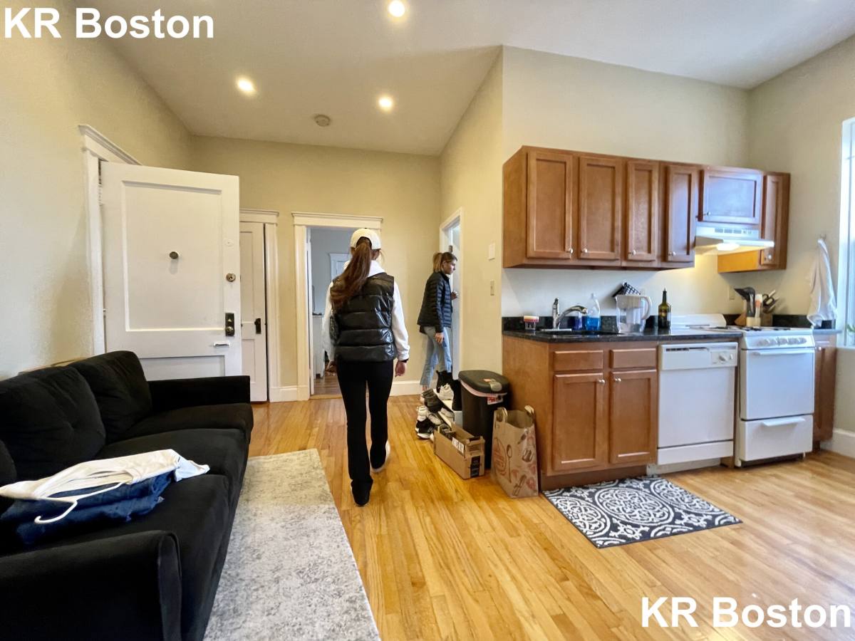 Apartment for rent at 1185 Commonwealth Ave #20, Allston, MA 02134