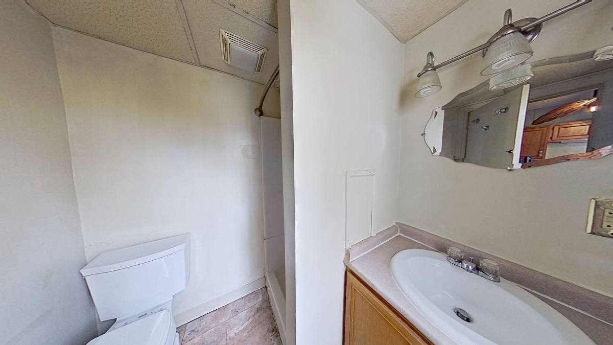 Apartment for rent at 1819 W Market St - 1st Floor, York, PA 17404