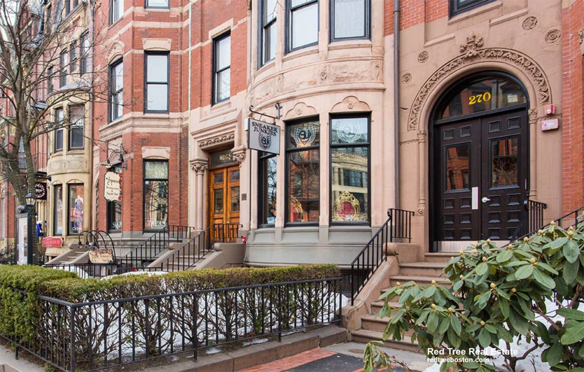 Apartment for rent at 270 Newbury St #1, Boston, MA 02116