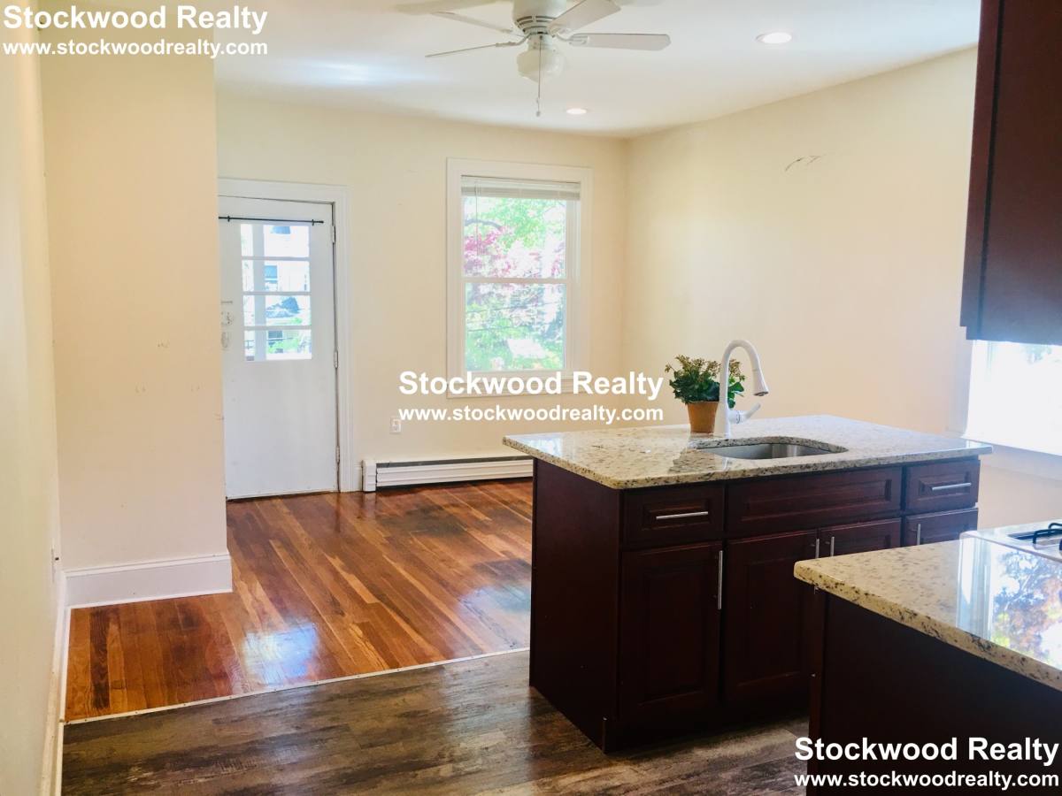 Apartment for rent at 90 Lyndhurst St #4, Dorchester Center, MA 02124