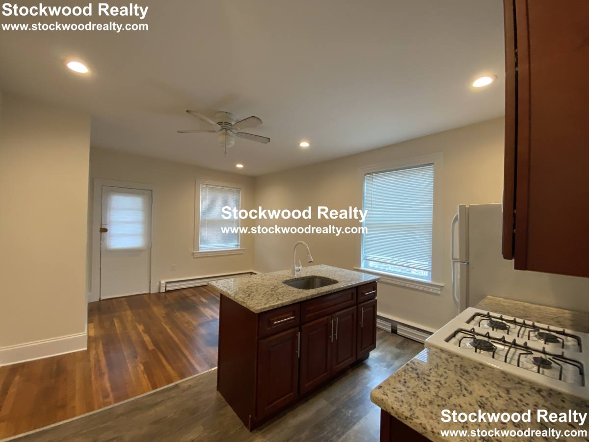 Apartment for rent at 90 Lyndhurst St #4, Dorchester Center, MA 02124