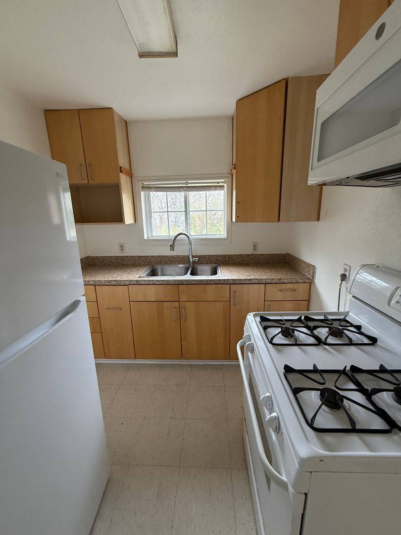 House for rent at 3305 Merrie Lynn, Austin, TX 78722