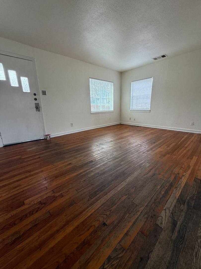 House for rent at 3305 Merrie Lynn, Austin, TX 78722
