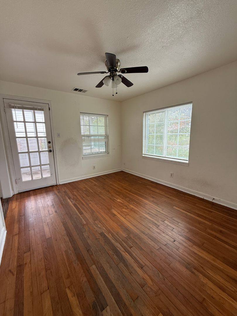 House for rent at 3305 Merrie Lynn, Austin, TX 78722