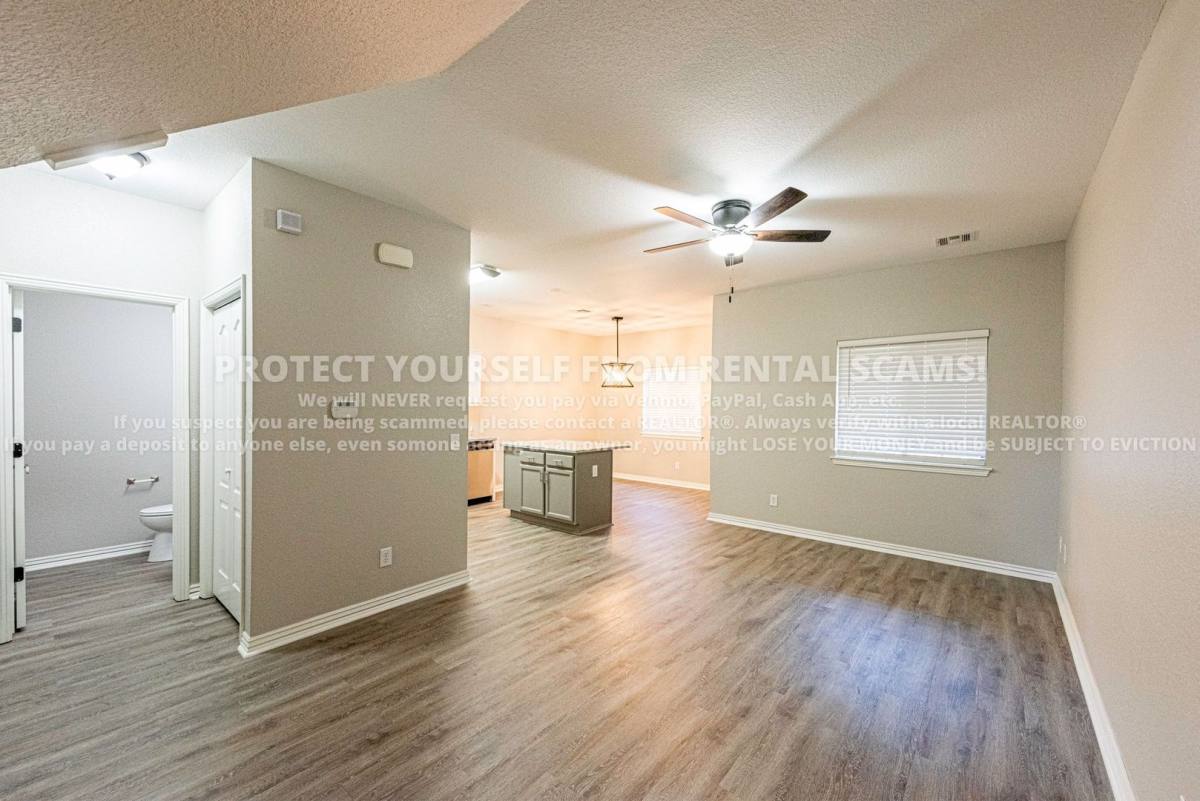 Condo for rent at 758 W Breeze Cove, Fayetteville, AR 72703