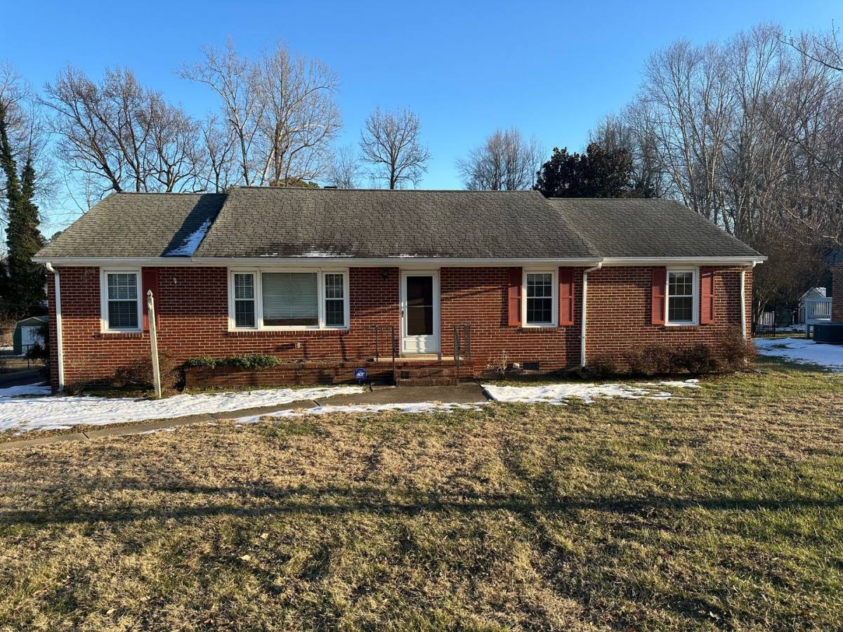 House for rent at 8265 Franklin Lane, Mechanicsville, VA 23111