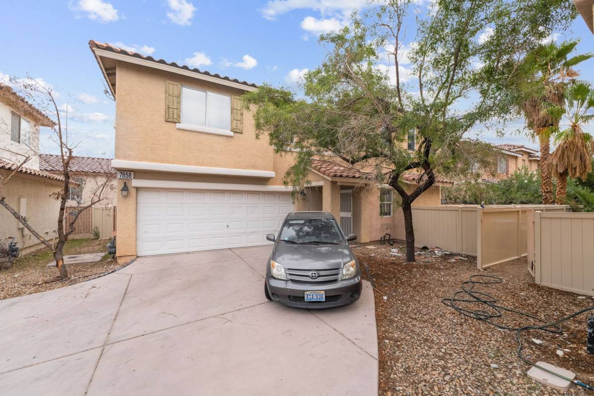 House for rent at 7858 Windhamridge Dr, Las Vegas, NV 89139