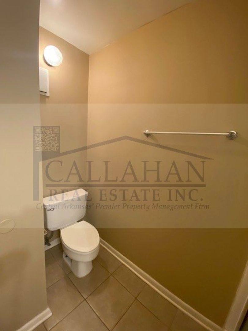 Condo for rent at 8 Towne Park Court, Little Rock, AR 72227