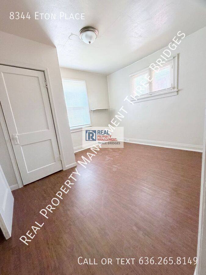 House for rent at 8344 Eton Place, Saint Louis, MO 63136