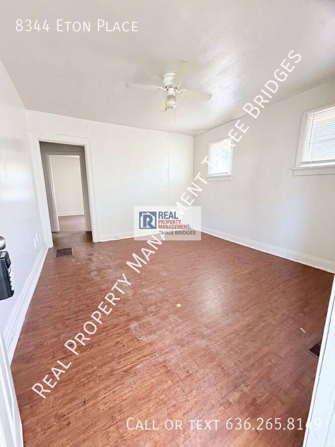 House for rent at 8344 Eton Place, Saint Louis, MO 63136