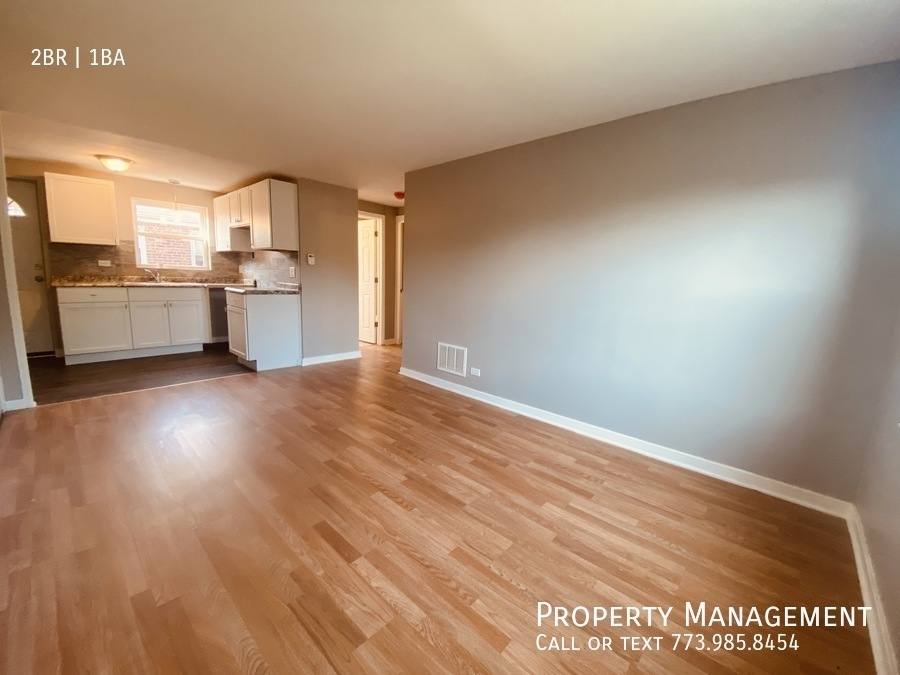Apartment for rent at 8153 S Colfax Ave #2, Chicago, IL 60617