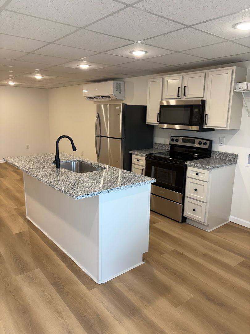 Apartment for rent at 606 Dover Rd, Clarksville, TN 37042