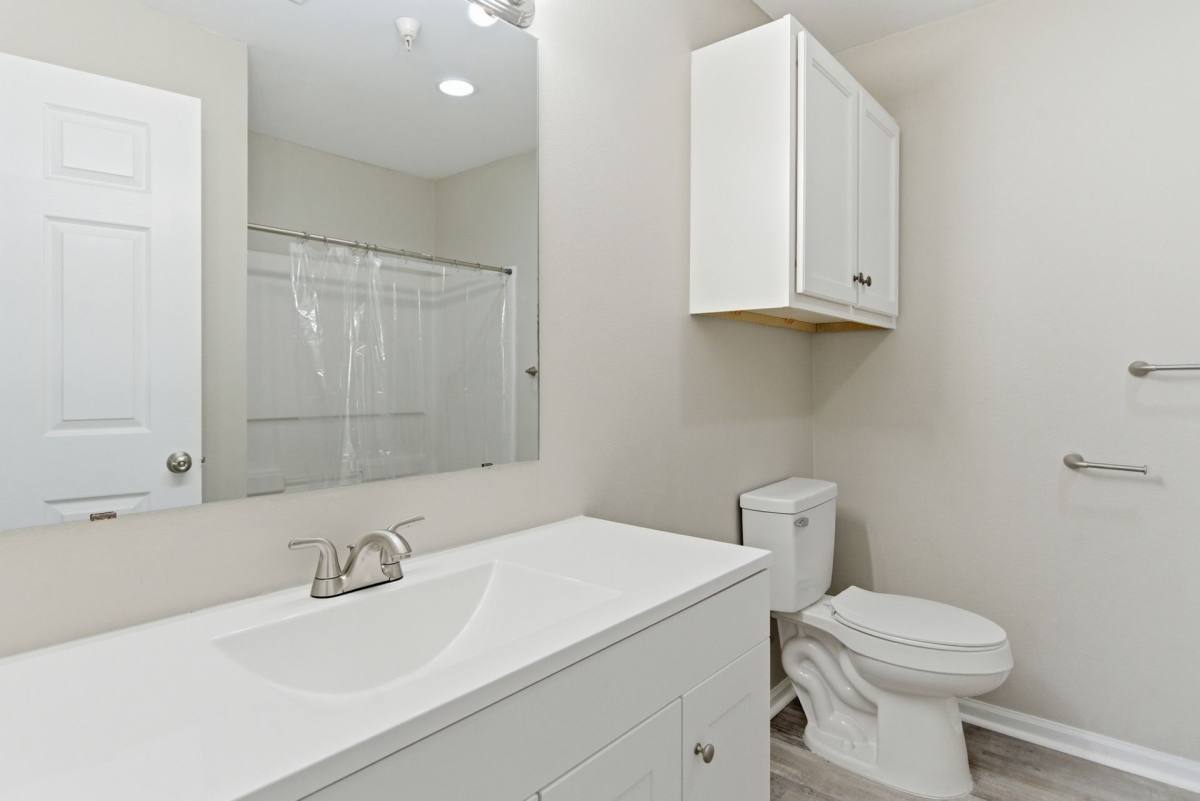 Apartment for rent at 1919 Martin Bluff Rd, Gautier, MS 39553