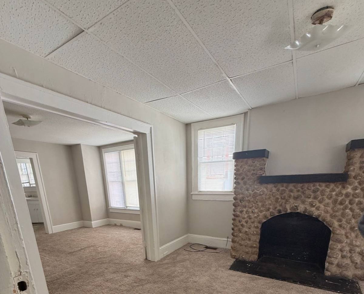 Apartment for rent at 1404 W Fourth St, Winston Salem, NC 27101