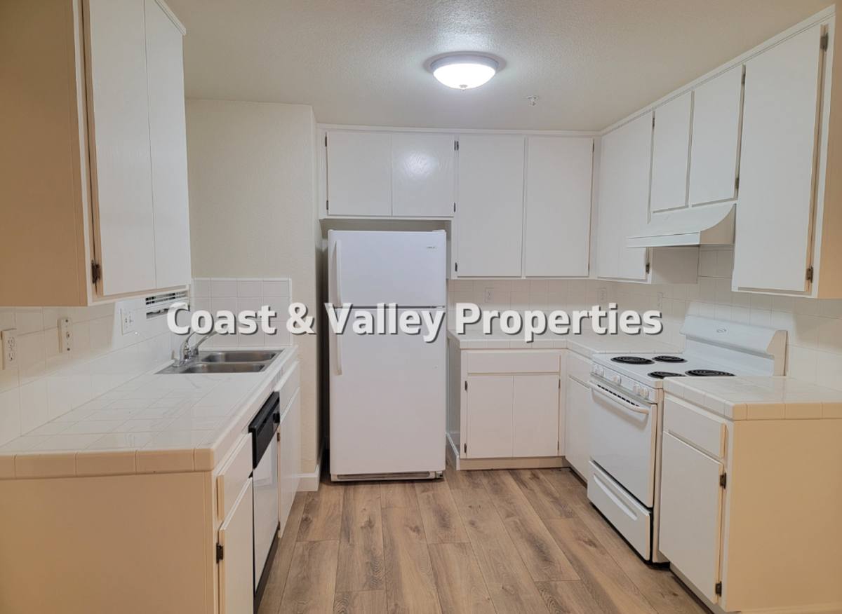Apartment for rent at 776-780 Nacional Court, Salinas, CA 93901