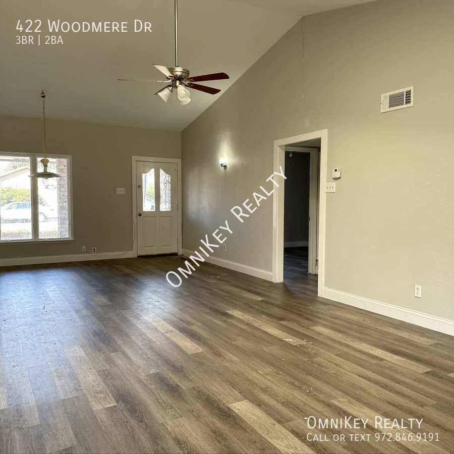 House for rent at 422 Woodmere Dr, Garland, TX 75043